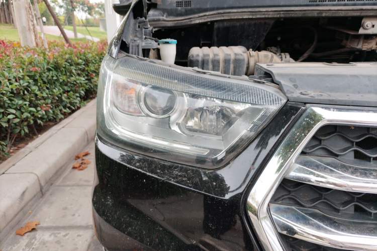 Used JAC M4 2016 2.0L Manual Luxury Version Right Front Headlight