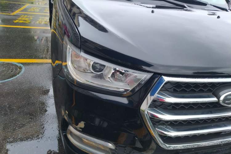 Used JAC M4 2016 2.0L Manual Luxury Smart Version Right Front Headlight