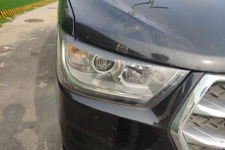 Used JAC M4 2016 2.0L Manual Luxury Smart Version Right Front Headlight