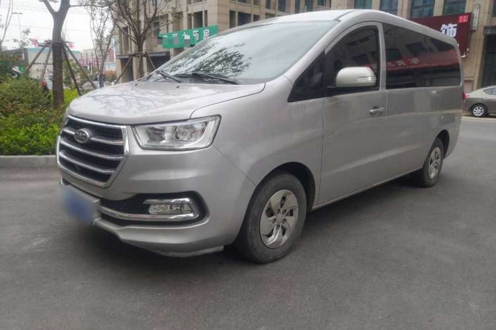 Фото JAC с площадки