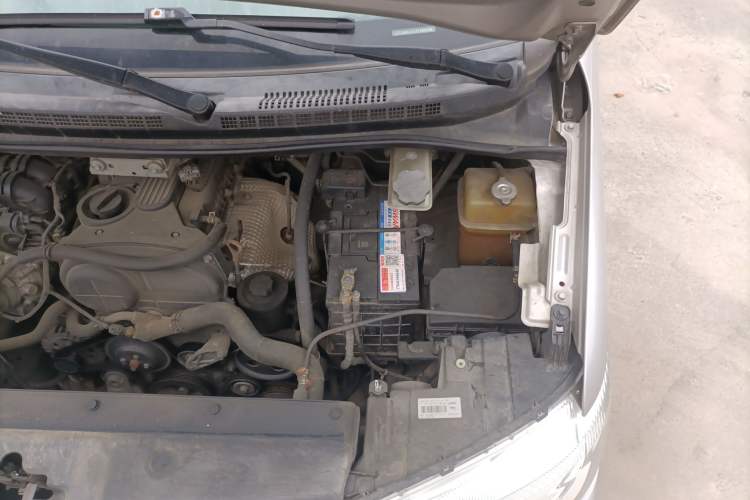 Used JAC M4 2016 2.0L Manual Comfort Edition Engine Bay Left