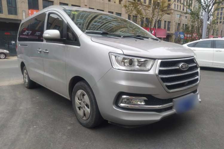 Used JAC M4 2016 2.0L Manual Comfort Edition Front Right 45 Deg