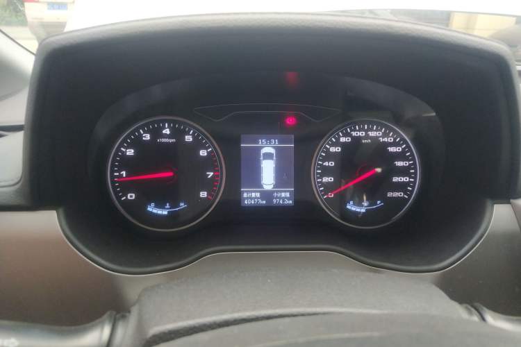 Used JAC M4 2016 2.0L Manual Comfort Edition Instrument Cluster