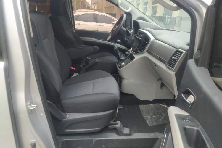 Used JAC M4 2016 2.0L Manual Comfort Edition Right Front Seat