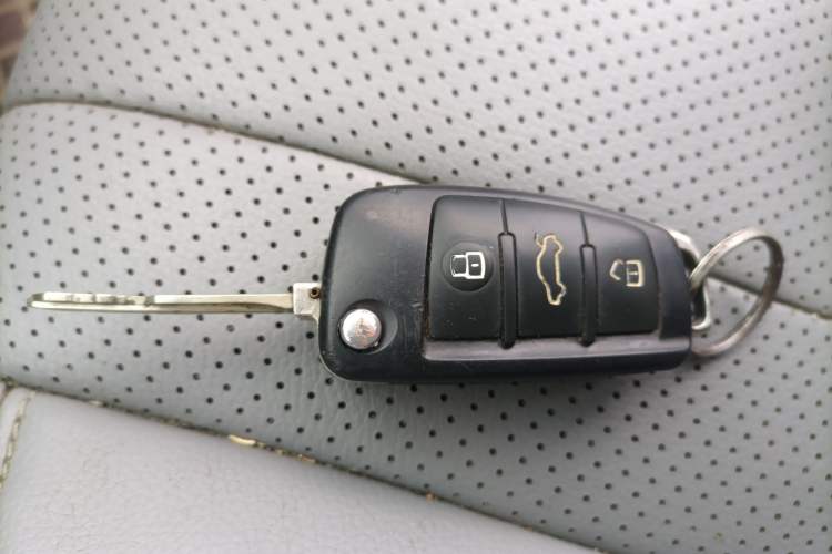 Used JAC M4 2016 2.0L Manual Comfort Edition Vehicle Key