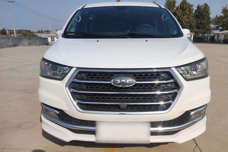 Used JAC M4 2016 2.0L Manual Luxury Version Front