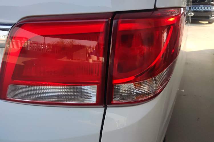 Used JAC M4 2016 2.0L Manual Luxury Version Right Rear Taillight