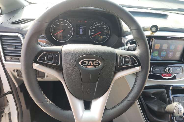 Used JAC M4 2016 2.0L Manual Luxury Version Steering Wheel