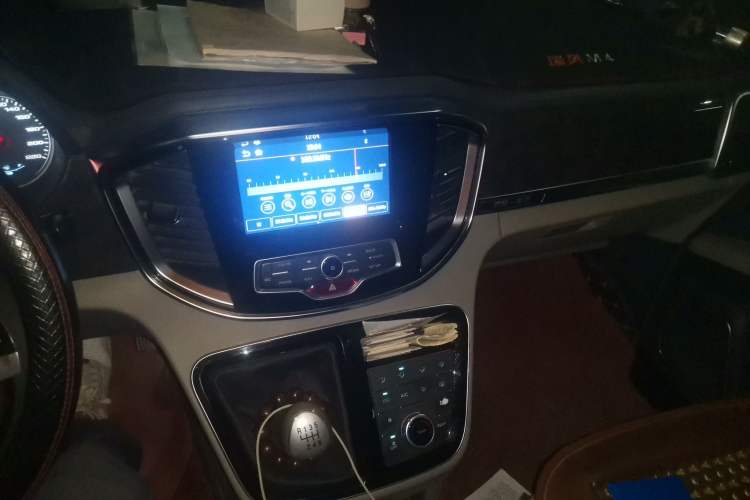 Used JAC M4 2017 1.9T Diesel Manual Luxury Model Audio And AC Panel