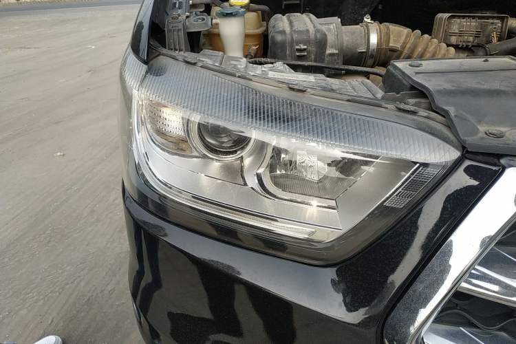 Used JAC M4 2017 1.9T Diesel Manual Luxury Model Right Front Headlight