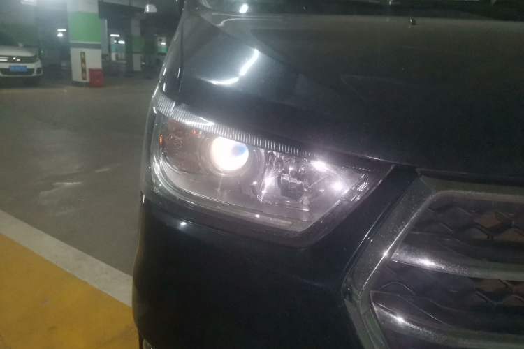 Used JAC M4 2017 1.9T Diesel Manual Luxury Model Right Front Headlight