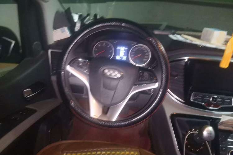 Used JAC M4 2017 1.9T Diesel Manual Luxury Model Steering Wheel