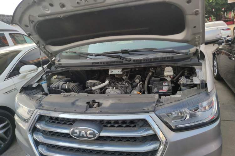 Used JAC M4 2017 1.9T Diesel Manual Luxury Model Engine Bay