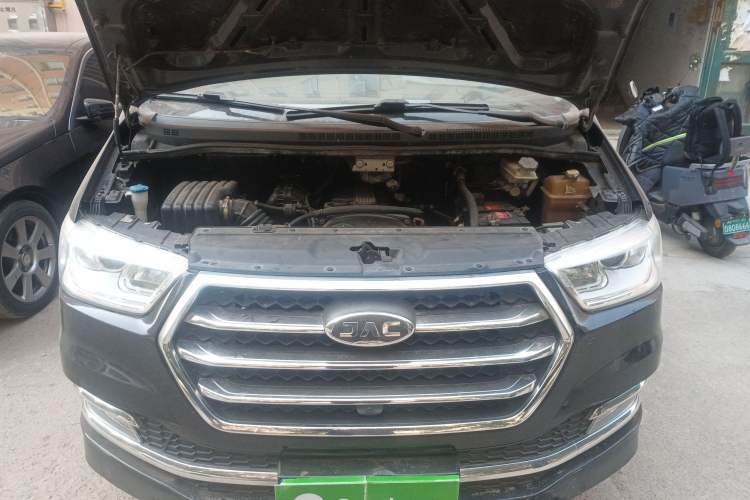 Used JAC M4 2018 2.0L Manual Express Version Engine Bay