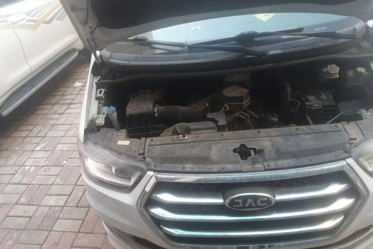 Used JAC M4 2018 1.5T Manual Hybrid Luxury Smart Version Engine Bay Right