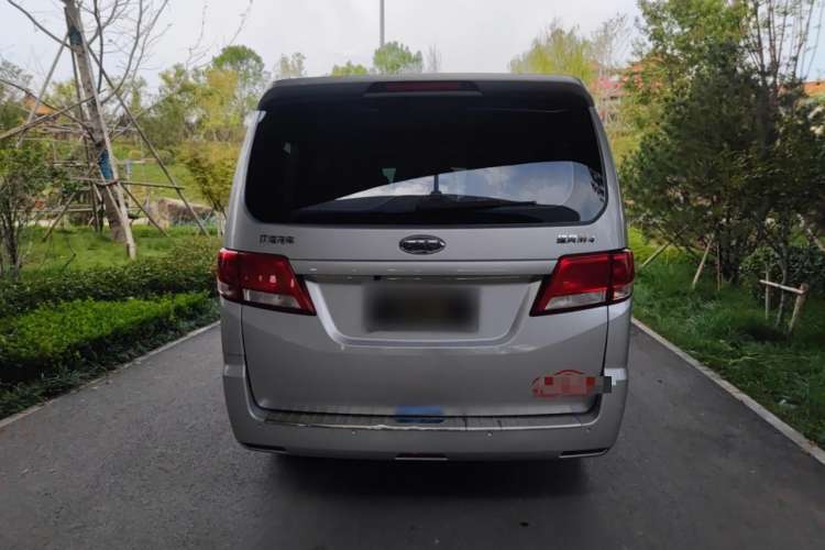 Used JAC M4 2019 Business & Travel Series 2.0L Manual Comfort Model China VI Rear