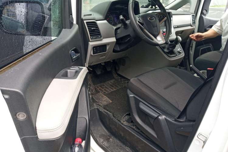 Used JAC M4 2019 Business Series 2.0L Manual - China VI Standard Driver Seat