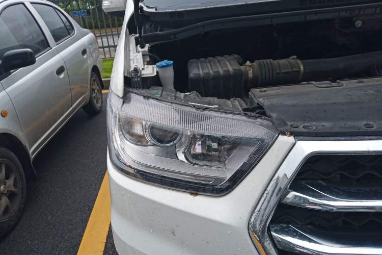 Used JAC M4 2019 Business Series 2.0L Manual - China VI Standard Right Front Headlight