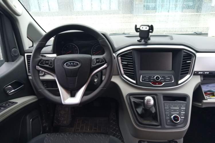 Used JAC M4 2019 Business Series 2.0L Manual - China VI Standard Steering Wheel