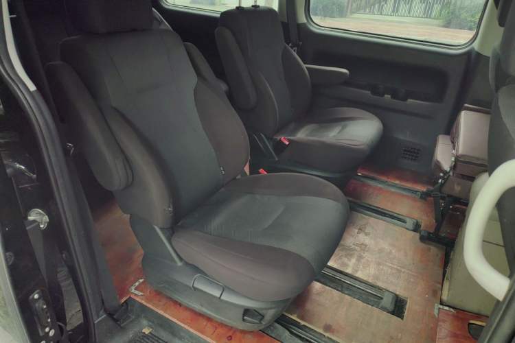 Used JAC M4 2020 2.0 CTI Diesel Manual JingShang Version China VI Standard Left Rear Seat