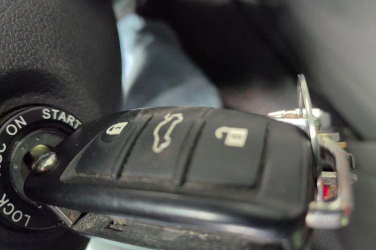 Used JAC M4 2020 2.0 CTI Diesel Manual JingShang Version China VI Standard Vehicle Key