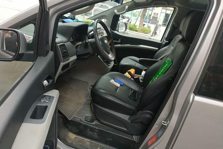 Used JAC M4 2020 2.0 CTI Diesel Manual Jingrui Model China VI Standard Left Front Seat