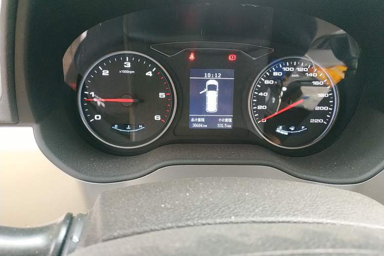 Used JAC M4 2020 2.0 CTI Diesel Manual Jingrui Model China VI Standard Odometer Close Up