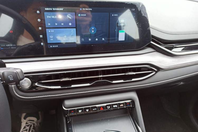 Used JAC QX PHEV 2023 120km Enjoyment Edition Audio And AC Panel