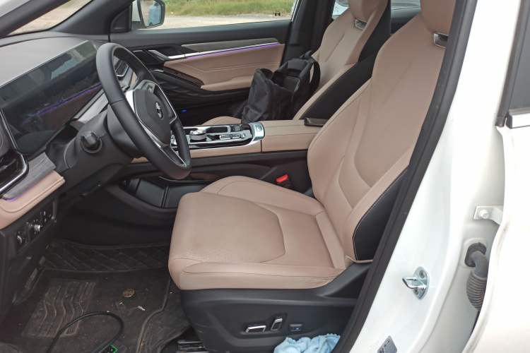 Used JAC QX PHEV 2023 120km Enjoyment Edition Left Front Seat