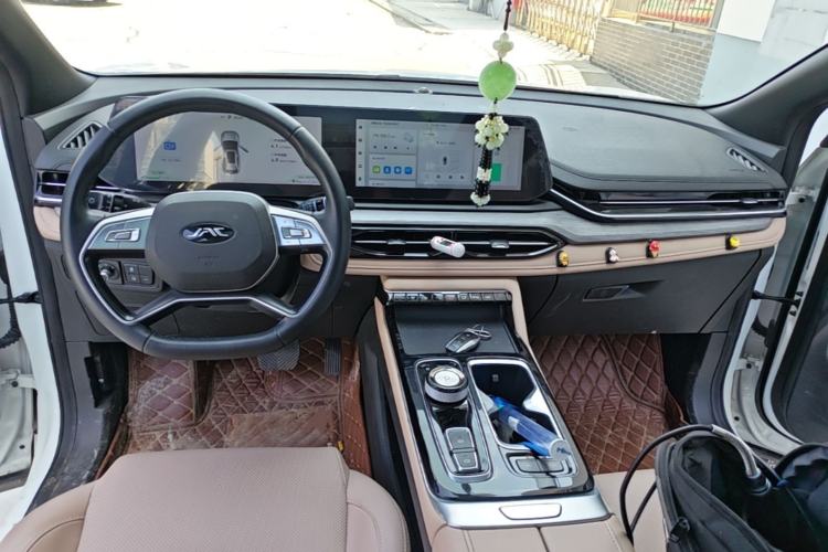 Used JAC QX PHEV 2023 120km Enjoyment Edition Center Console