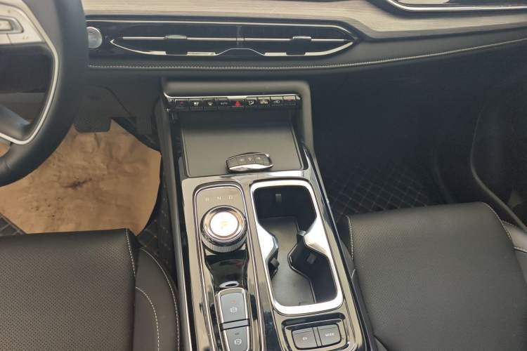 Used JAC QX PHEV 2023 120km Enjoyment Edition Gear Lever