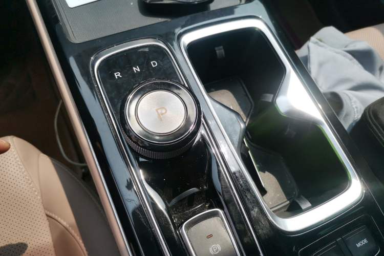 Used JAC QX PHEV 2023 120km Enjoyment Edition Gear Lever