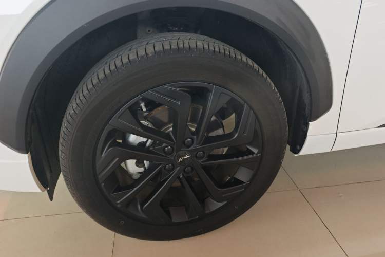 Used JAC QX PHEV 2023 120km Enjoyment Edition Left Front Wheel Hub
