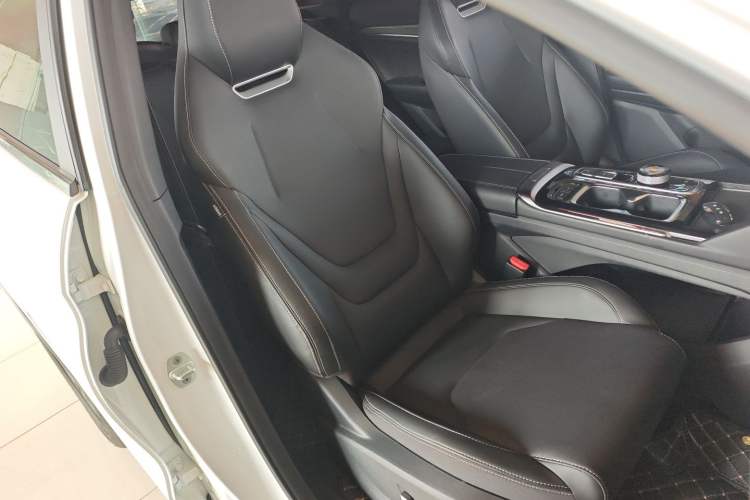 Used JAC QX PHEV 2023 120km Enjoyment Edition Right Front Seat