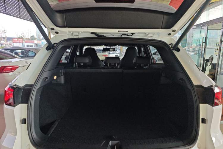 Used JAC QX PHEV 2023 120km Enjoyment Edition Trunk