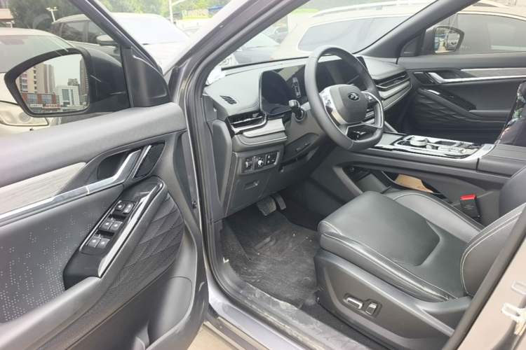 Used JAC QX PHEV 2024 120km JingXiang PRO Interior 3