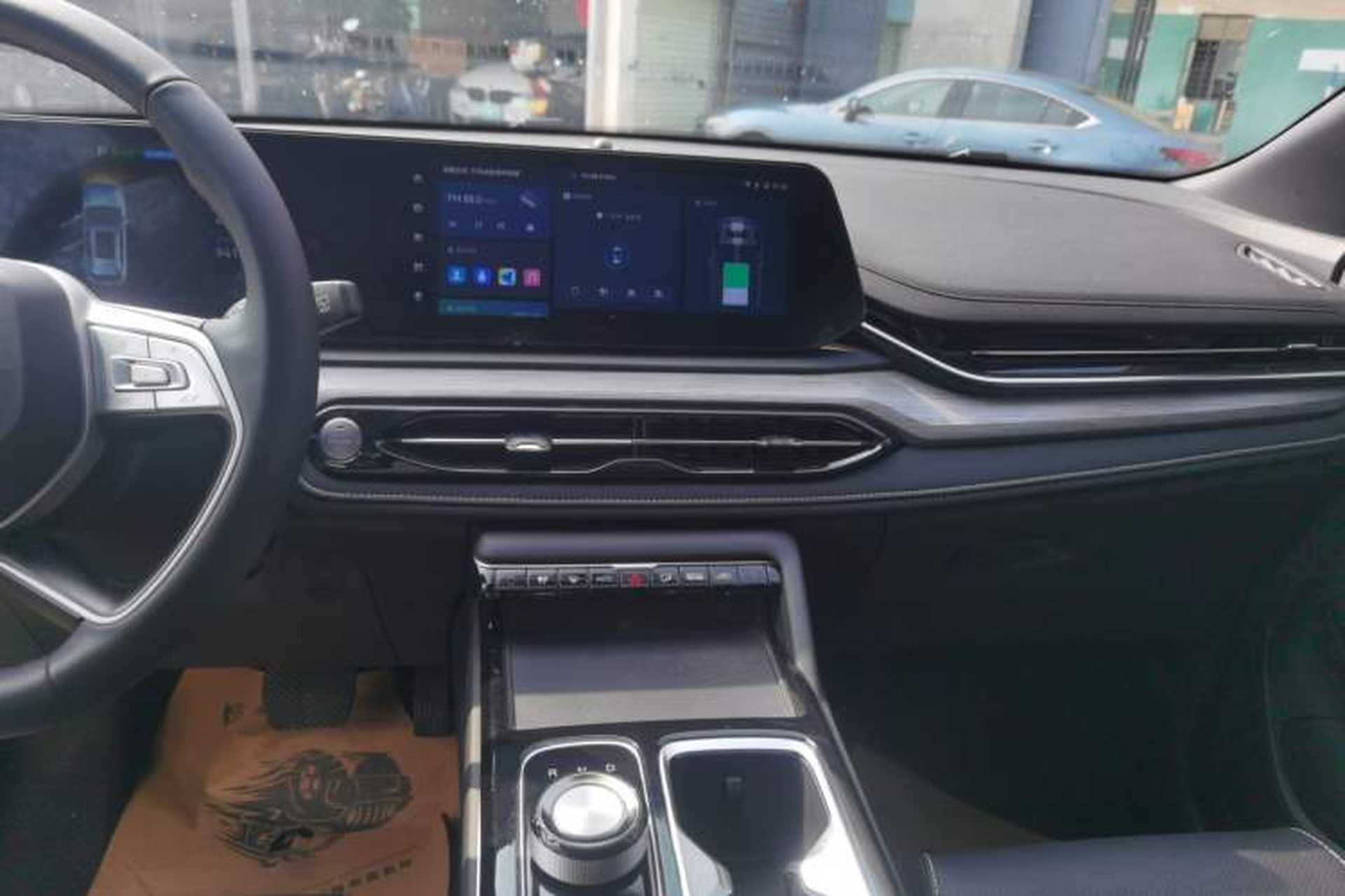 Used JAC QX PHEV 2025 120km Kinetic Edition Audio And AC Panel
