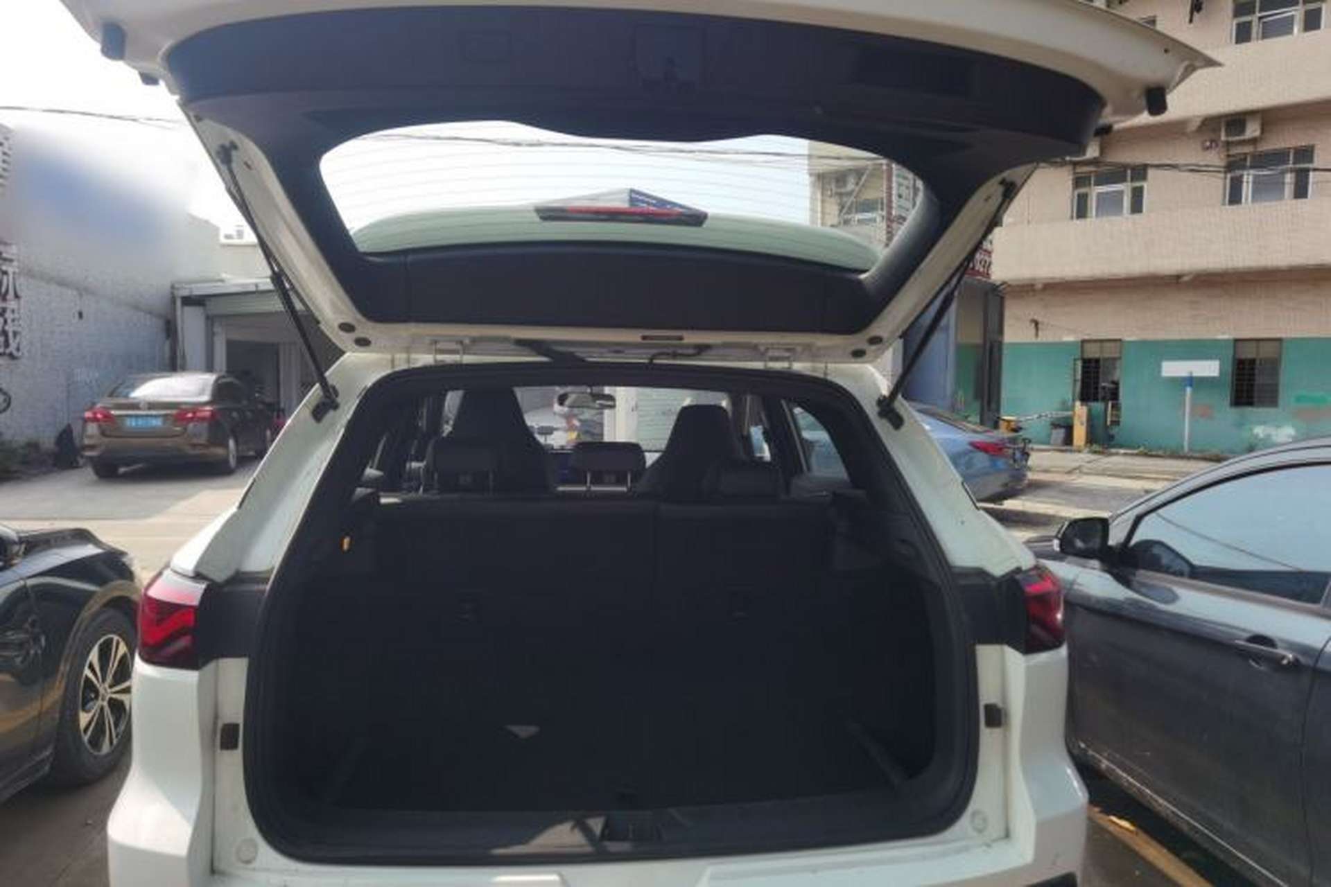 Used JAC QX PHEV 2025 120km Kinetic Edition Trunk