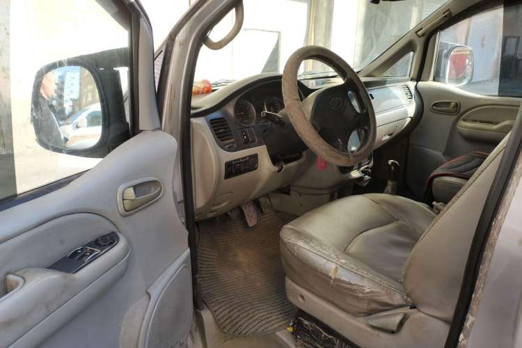 Used JAC Refine 2007 2.4L Colorful Journey CBR Gasoline Manual Standard Version HFC4GA1 Driver Seat