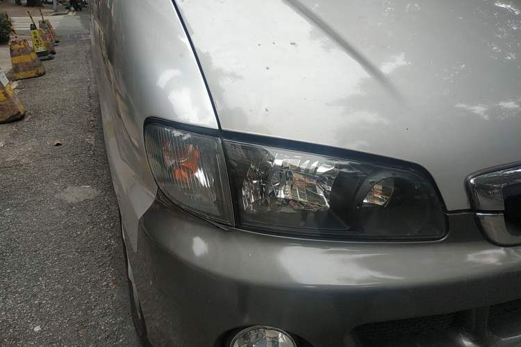 Used JAC Refine 2008 2.0L Shuttle Gasoline Basic Model with Front and Rear Air Conditioning Right Front Headlight