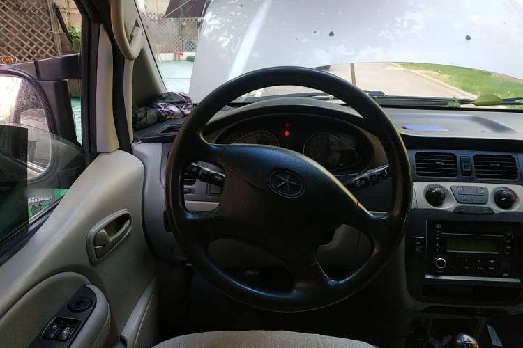 Used JAC Refine 2008 2.4L Colorful Journey Gasoline Manual Basic Version HFC4GA1-C Steering Wheel