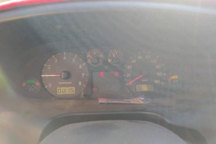 Used JAC Refine 2011 2.0L Shuttle Gasoline Standard Edition HFC4GA3 Instrument Cluster