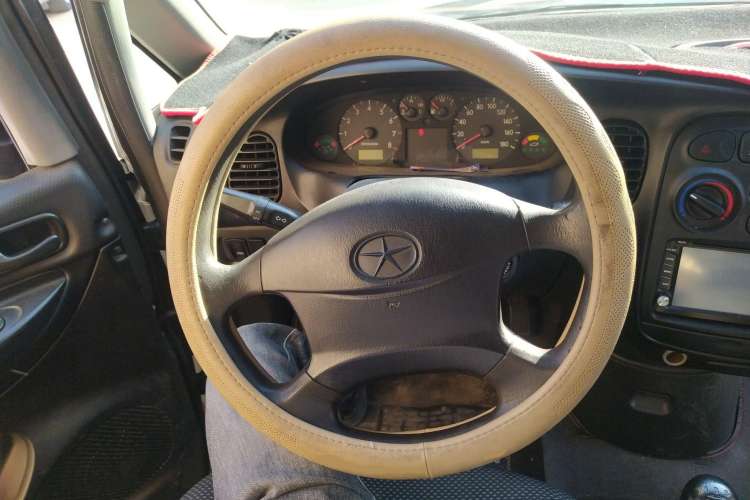 Used JAC Refine 2011 2.0L Shuttle Gasoline Standard Edition HFC4GA3 Steering Wheel