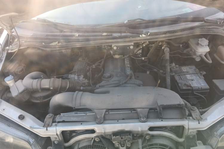 Used JAC Refine 2011 2.4L Government Procurement Version Manual Luxury Trim Engine Bay
