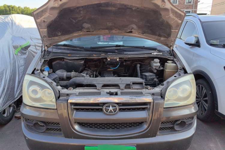 Used JAC Refine 2011 2.0L Government Procurement Version Manual Luxury Trim Engine Bay