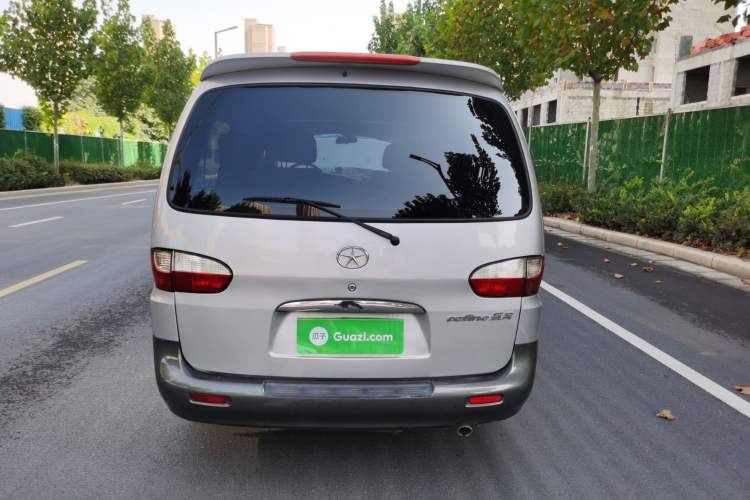 Used JAC Refine 2011 2.0L Shuttle Gasoline Standard Edition HFC4GA3 Exterior 4