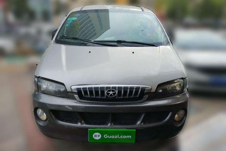 Used JAC Refine 2011 2.0L Shuttle Gasoline Standard Edition HFC4GA3 Front
