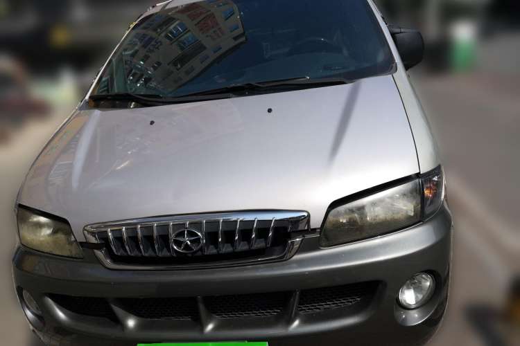 Used JAC Refine 2011 2.0L Shuttle Gasoline Standard Edition HFC4GA3 Front