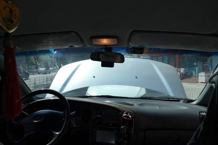 Used JAC Refine 2011 2.0L Shuttle Gasoline Standard Edition HFC4GA3 Headliner