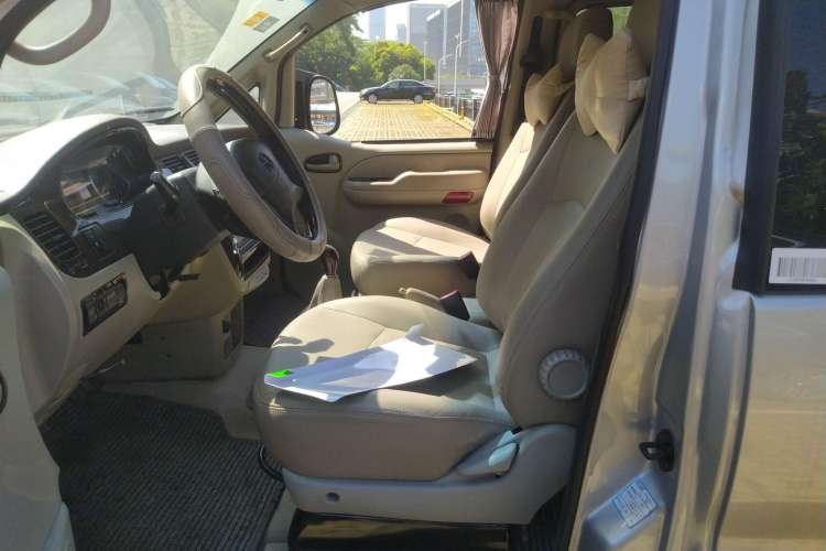 Used JAC Refine 2011 2.4L Colorful Journey Gasoline Standard Edition HFC4GA1-C Left Front Seat